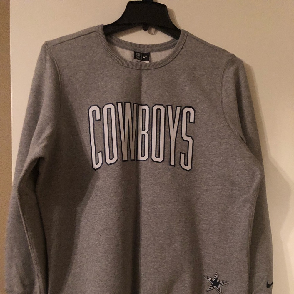 Women Dallas Cowboys sweater